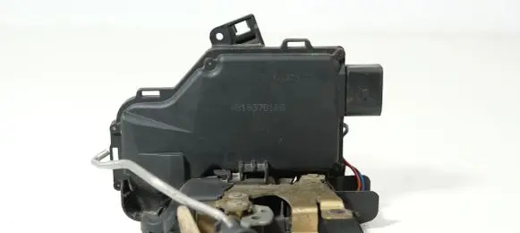 Audi A6 S6 C5 4B Front door lock 4B1837016B