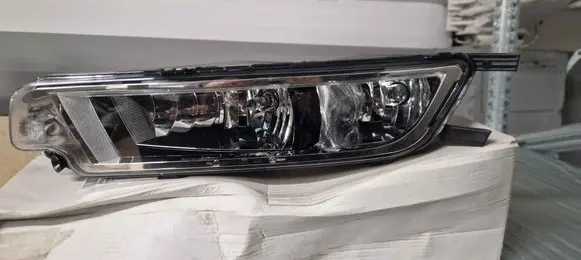 Volkswagen PASSAT B8 Front fog light 3G0941662J