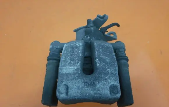 Renault Megane III Rear brake caliper