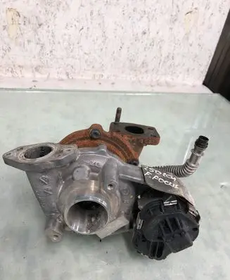 Ford Focus Turbo 9813241380