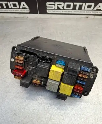 Mercedes-Benz C W203 Fuse box set 0025459301 5DK00797320
