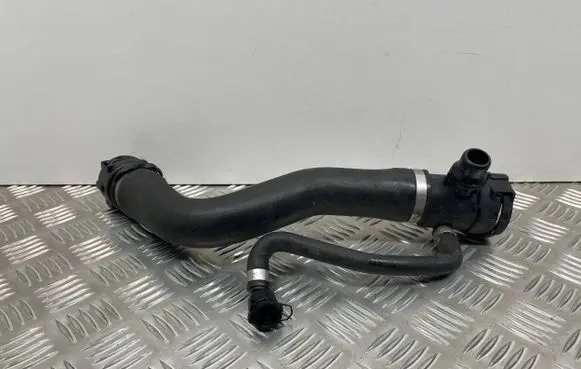 BMW 3 F30 F35 F31 Engine coolant pipe/hose 7596837 17127596837