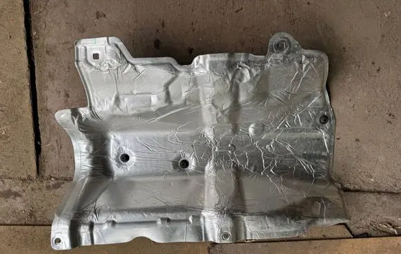 Hyundai Tucson IV NX4 Heat shield in engine bay 84113N7000