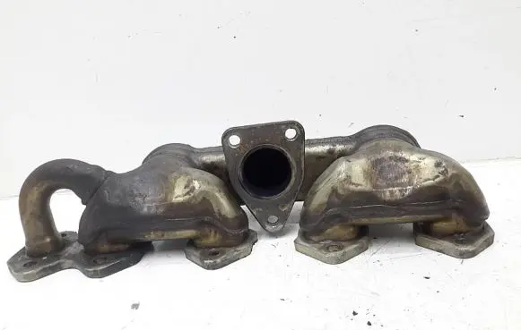 Audi A8 S8 D3 4E Exhaust manifold 057253034M