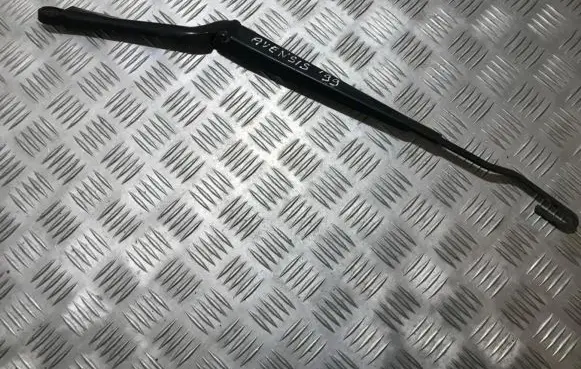 Toyota Avensis T220 Front wiper blade arm