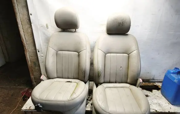 Lincoln LS Seat set 