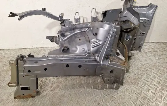 Toyota Verso Front side member 537010F030 5702702020