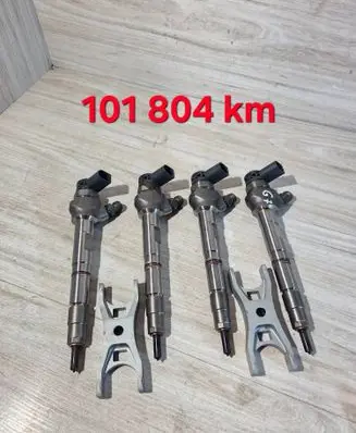 Volkswagen Golf VII Fuel injectors set 04L130277AE 0445110471