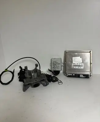 BMW 5 E39 Engine ECU kit and lock set 7789376 28RTF091 0281010314