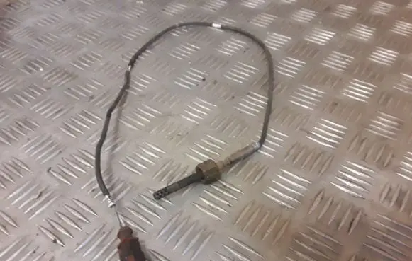 Volkswagen Transporter - Caravelle T5 Exhaust gas temperature sensor 070906088A