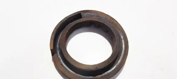 Mazda 3 I Front coil spring rubber mount 3n615599a 3n61-5599-a