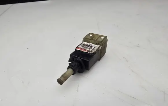 Mercedes-Benz Sprinter W906 Brake pedal sensor switch ECF14 330532