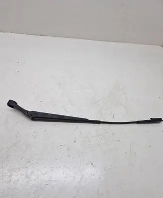 Opel Zafira B Front wiper blade arm 13145564