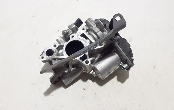 Mercedes-Benz GLC C253 EGR valve A6541404401