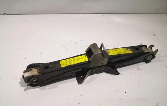 Audi A4 S4 B6 8E 8H Lift Jack 8K0011031G
