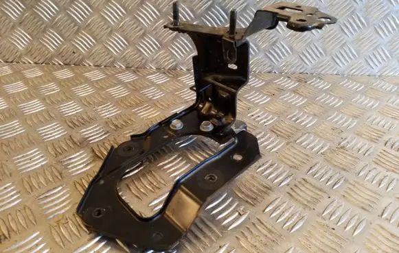 Toyota Corolla E140 E150 Other engine bay part