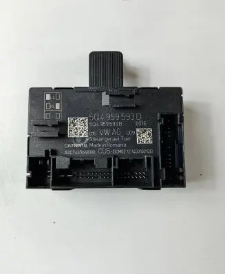 Volkswagen PASSAT B8 Door control unit/module 5Q4959593D 5Q4959593B A2C7465640100