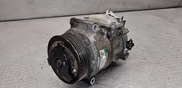Volkswagen PASSAT B6 Air conditioning (A/C) compressor (pump) 1K0820803S