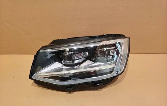 Volkswagen Transporter - Caravelle T6 Headlight/headlamp 7E1941035A 401140244 7PP941571AE