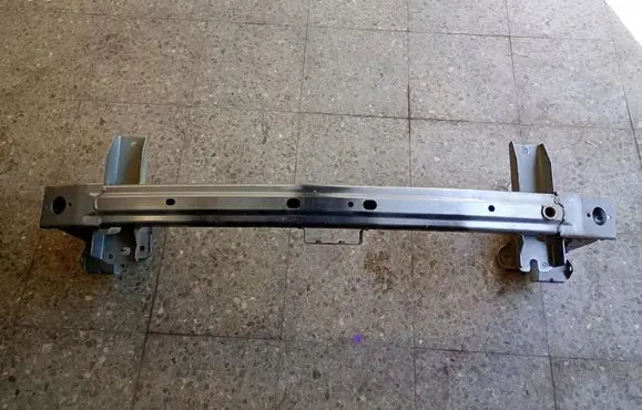 Mazda 5 Front bumper support beam 