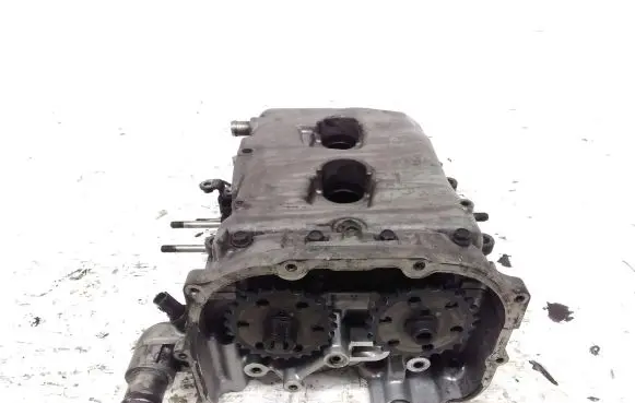 Subaru Forester SH Engine head T20D