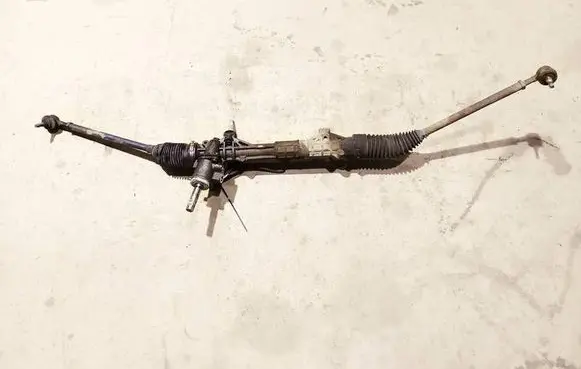 Citroen C4 I Steering rack 6820000084