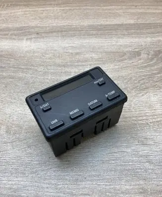 BMW 7 E32 Clock 1374288
