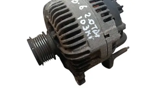 Volkswagen PASSAT B6 Generator/alternator 021903026L