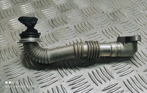 Peugeot 308 EGR valve line/pipe/hose 9803250080