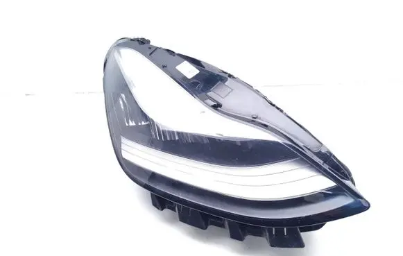 Tesla Model 3 Headlight/headlamp 107738000C