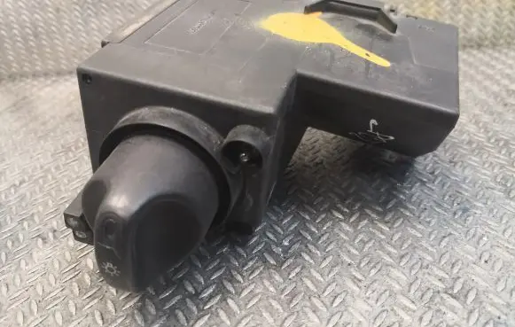 Mercedes-Benz CLK A208 C208 Light switch 2105450104 A2105450104