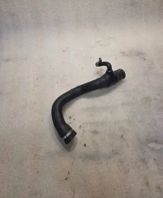 Audi A8 S8 D2 4D Engine coolant pipe/hose