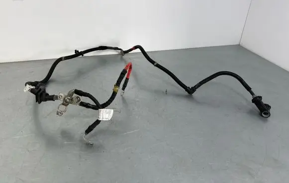Positive cable (battery)