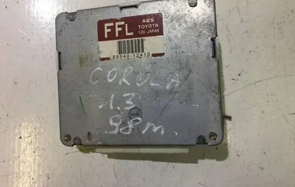 Toyota Corolla E110 ABS control unit/module 8954012410