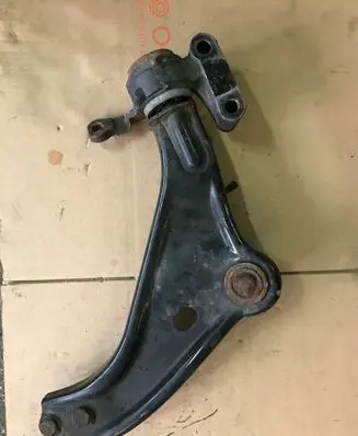 Mini One - Cooper Clubman R55 Front lower control arm/wishbone 6122