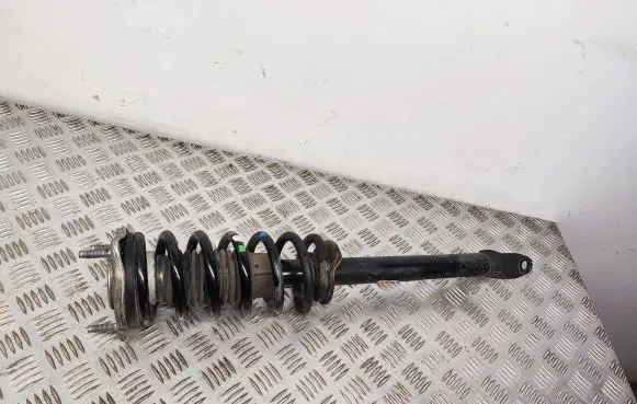 Mercedes-Benz C W205 Front shock absorber with coil spring A2053200413