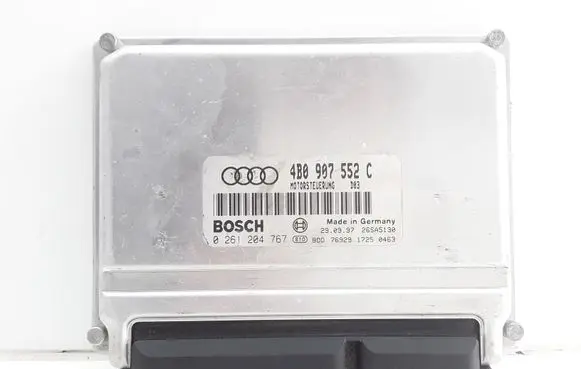 Audi A6 S6 C5 4B Engine control unit/module 4B0907552C 0261204767