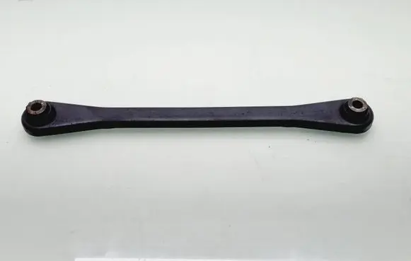 Rear control arm