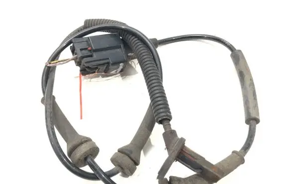 Land Rover Freelander 2 - LR2 ABS wheel speed sensor 