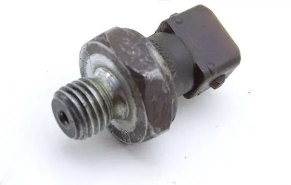 Rover 45 Oil pressure sensor 17105092A