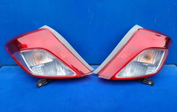 Toyota Yaris Rear/tail lights 52228