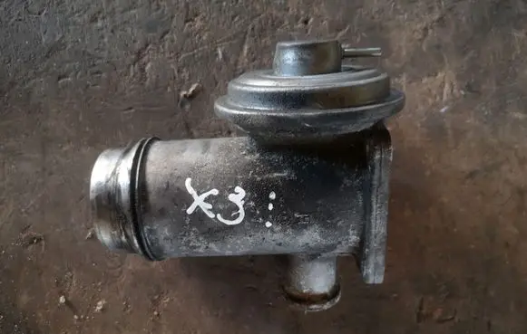 BMW X3 E83 EGR valve 7792077