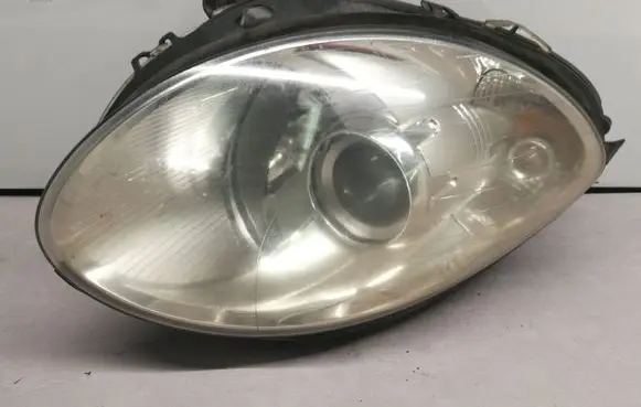 Mercedes-Benz R W251 Headlight/headlamp
