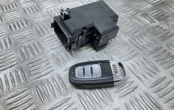 Audi A5 Sportback 8TA Ignition lock 8K0909131D 8T0959754D
