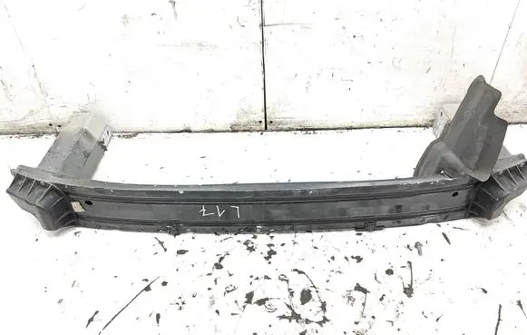 Opel Zafira C Front bumper cross member 13272552