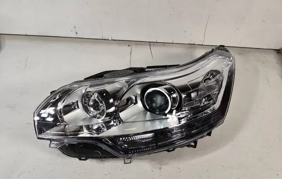 Citroen C5 Headlight/headlamp 89903366 6208Q1