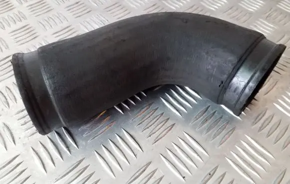 Mercedes-Benz Sprinter W901 W902 W903 W904 Intercooler hose/pipe A9015283582