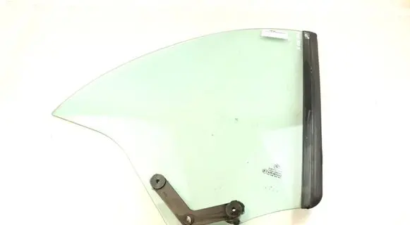 BMW M3 Rear vent window glass 8209424