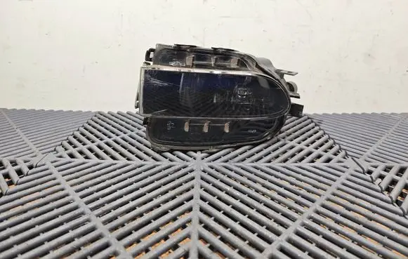 Lexus GS 300 350 430 450H Front fog light