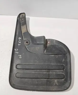 Toyota Hilux (AN10, AN20, AN30) Front mudguard 766210K040